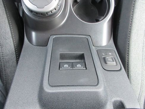 Used 2025 Ford Bronco 2-Door image 21