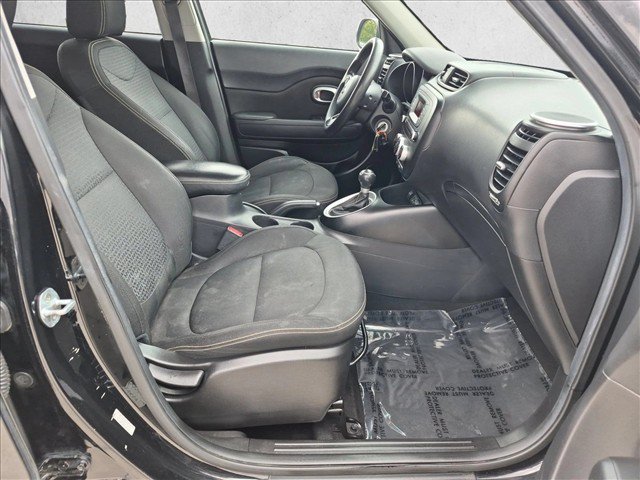 Used 2015 Kia Soul + w/ Eco Package FWD image 19