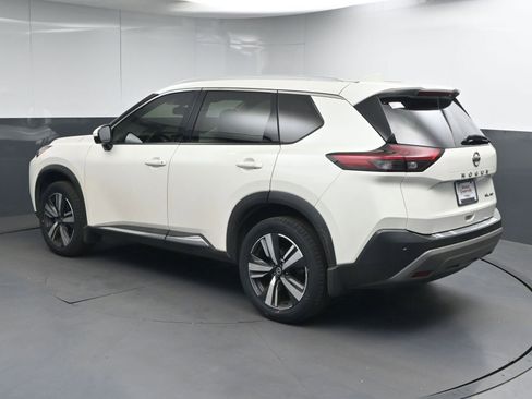 Used 2021 Nissan Rogue SL AWD/4WD image 5