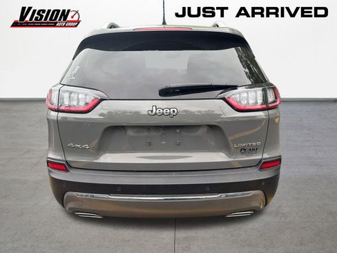 Used 2021 Jeep Cherokee Limited AWD/4WD image 5