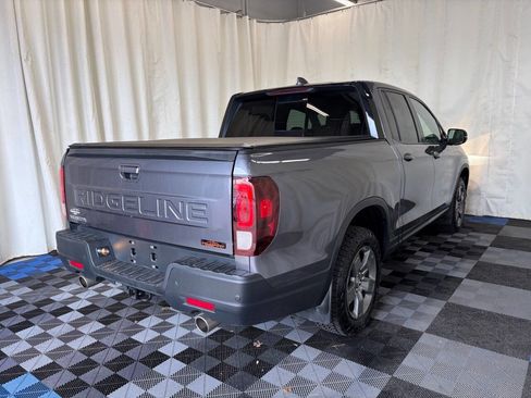 Used 2025 Honda Ridgeline TrailSport image 5