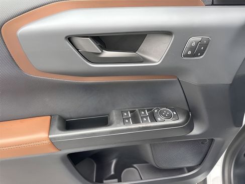 Used 2024 Ford Bronco Sport Outer Banks AWD/4WD image 18