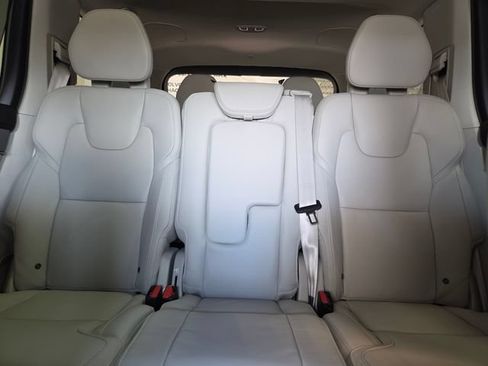 New 2026 Volvo XC90 T8 Ultra w/ Protection Package Premier AWD/4WD image 11