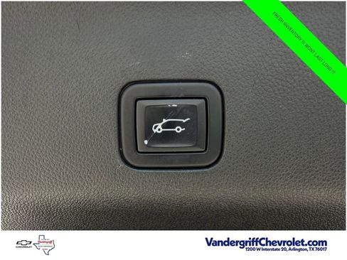 Used 2023 GMC Yukon XL Denali Ultimate AWD/4WD image 34