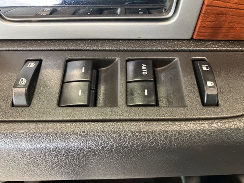 Used 2010 Ford F150 image 16