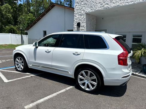 Used 2019 Volvo XC90 T6 Inscription w/ Luxury Package image 13
