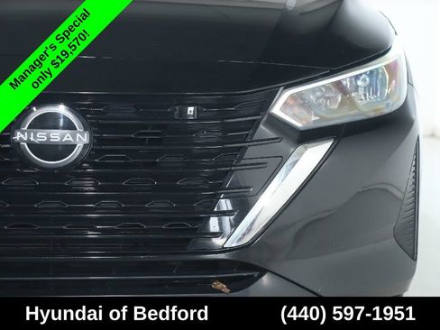 Used 2024 Nissan Sentra SV FWD image 8
