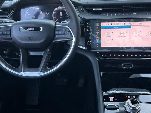 New 2026 Jeep Grand Cherokee Limited image 14