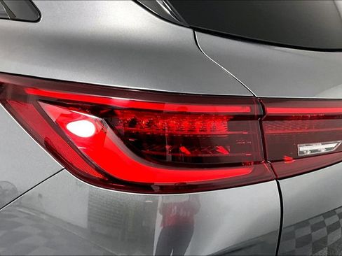 Used 2023 INFINITI QX50 Sport FWD image 29