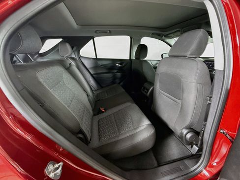 Used 2023 Chevrolet Equinox LT FWD image 34