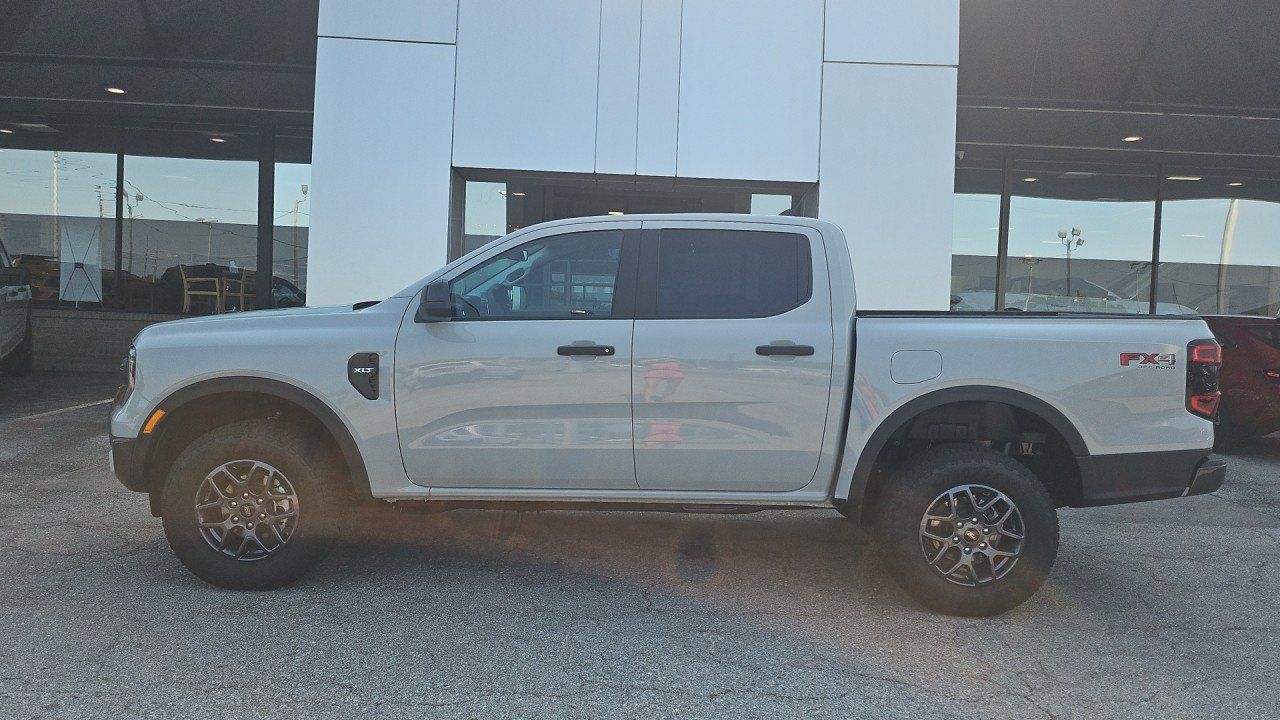 New 2026 Ford Ranger XLT w/ FX4 Off-Road Package AWD/4WD image 2
