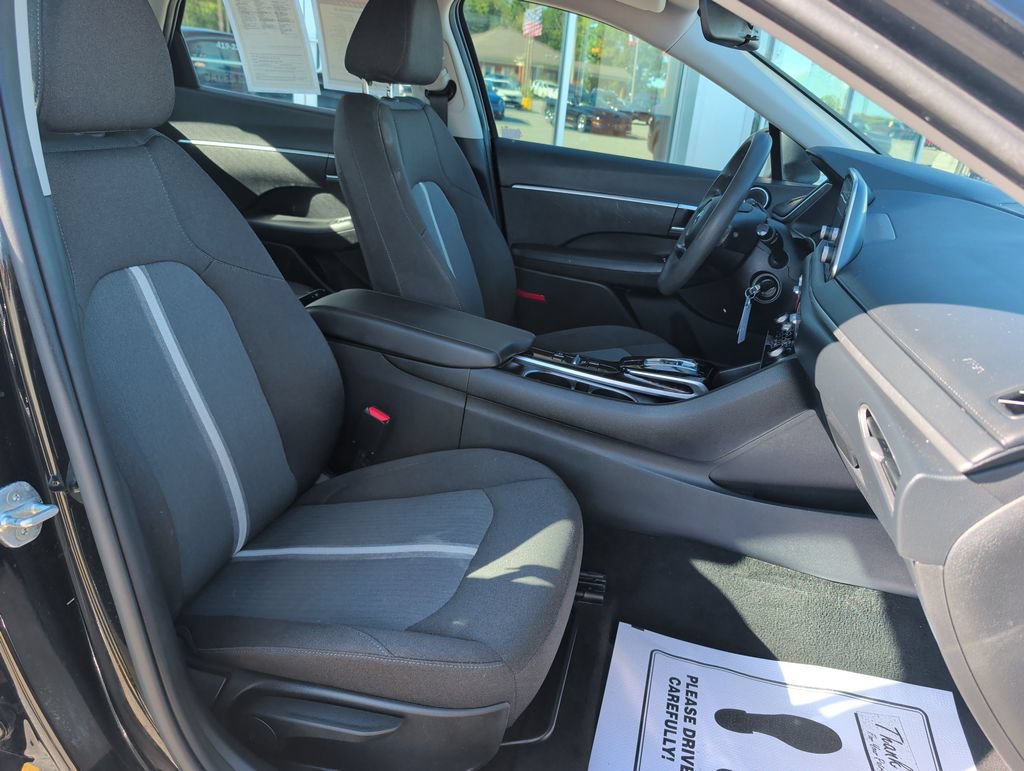 Used 2021 Hyundai Sonata SE FWD image 21