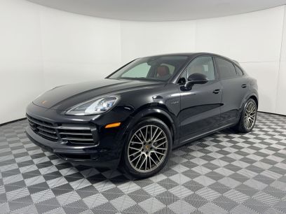 Certified 2022 Porsche Cayenne Platinum Edition