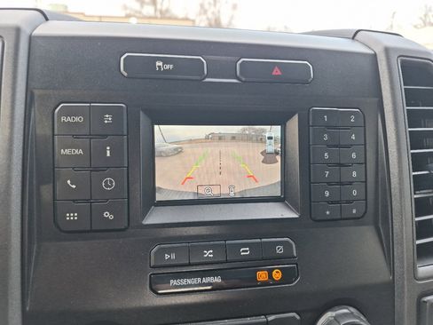 Used 2021 Ford F250 XL w/ Power Equipment Group image 21