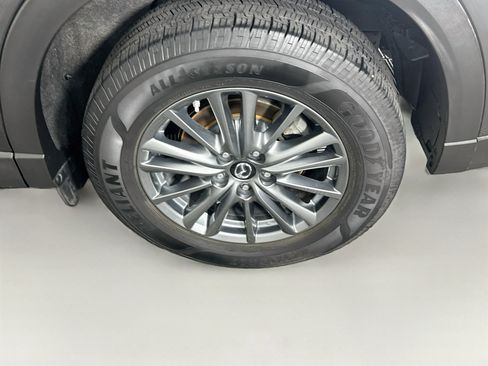 Used 2017 MAZDA CX-5 Touring FWD image 11