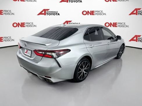 Certified 2021 Toyota Camry SE FWD image 8