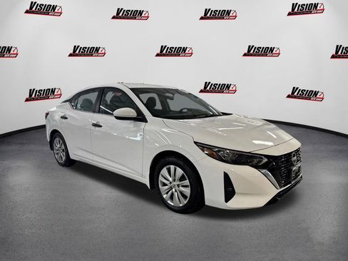 Certified 2025 Nissan Sentra S image 3