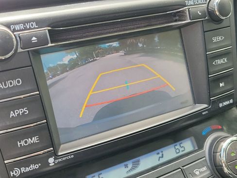 Used 2018 Toyota RAV4 XLE FWD image 26