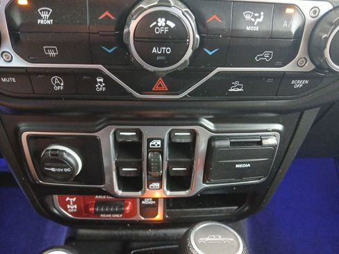 Used 2021 Jeep Gladiator Mojave image 20