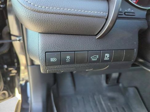 Used 2019 Toyota Camry XSE FWD image 14