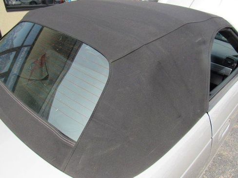 Used 2005 Ford Thunderbird Deluxe RWD image 33