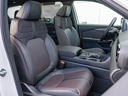 New 2026 Honda Pilot Black Edition image 18