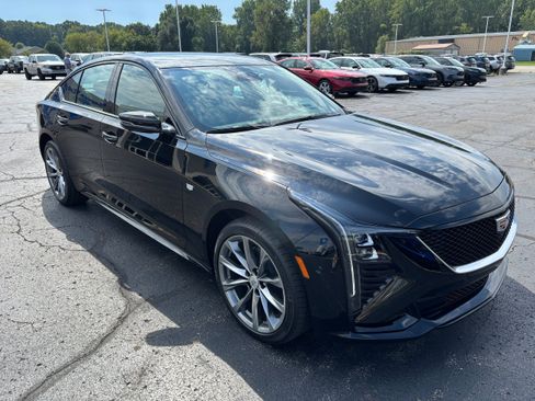 Used 2026 Cadillac CT5 Sport AWD/4WD image 2