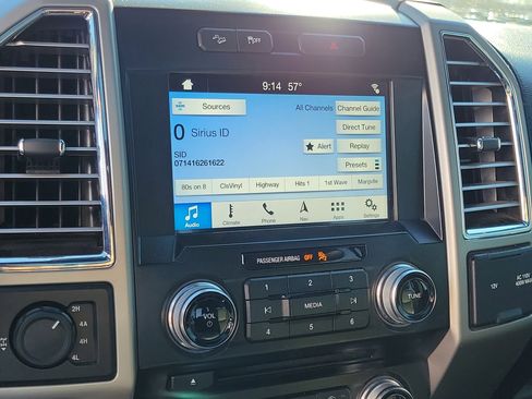 Used 2016 Ford F150 Lariat w/ Equipment Group 502A Luxury image 26