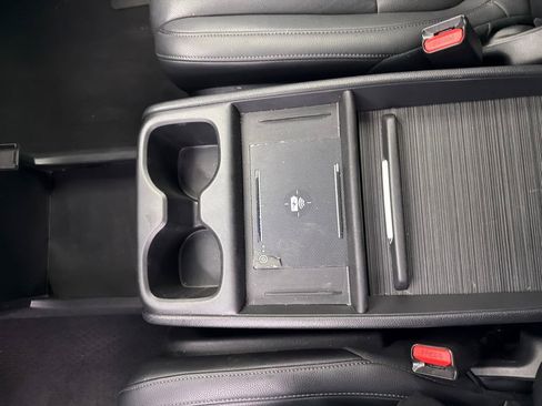 Used 2025 Honda Odyssey EX-L image 35