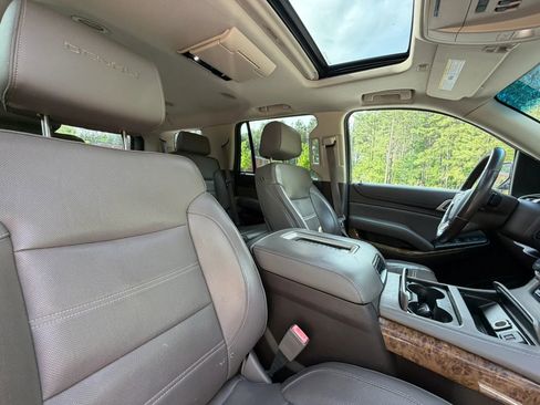 Used 2015 GMC Yukon Denali w/ Open Road Package RWD image 28