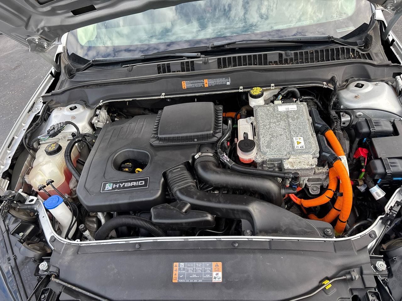 Used 2019 Ford Fusion SE FWD image 36