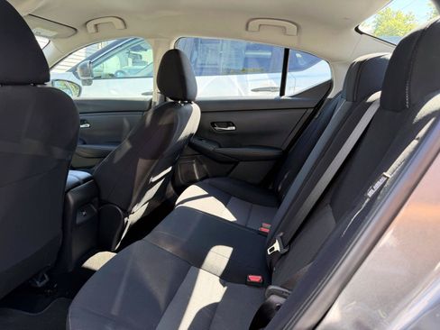 Used 2023 Nissan Sentra SV w/ All-Weather Package FWD image 11