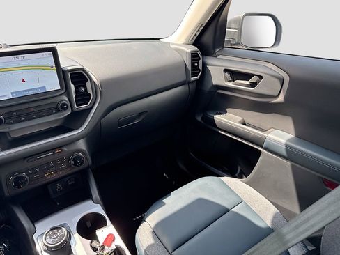 Used 2024 Ford Bronco Sport Outer Banks w/ Tech Package image 24