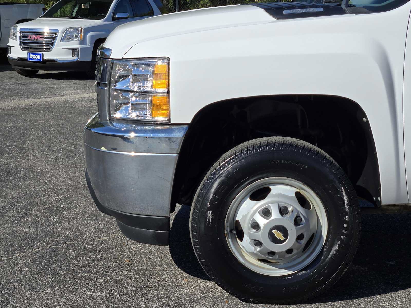 Used 2011 Chevrolet Silverado 3500 W/T RWD image 8