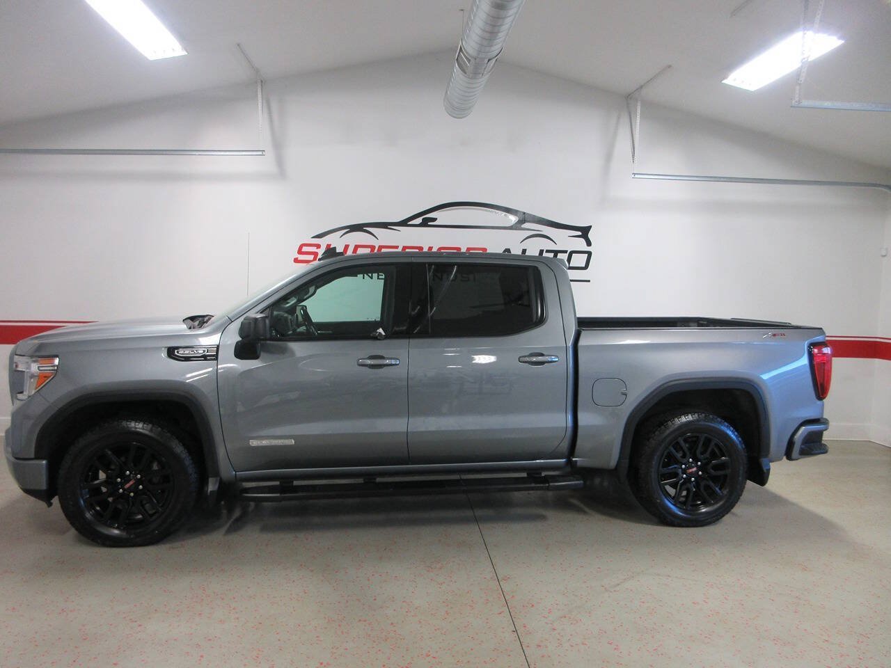 Used 2020 GMC Sierra 1500 Elevation w/ Elevation Value Package AWD/4WD image 2