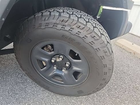 Used 2019 Jeep Wrangler Unlimited Sport AWD/4WD image 4