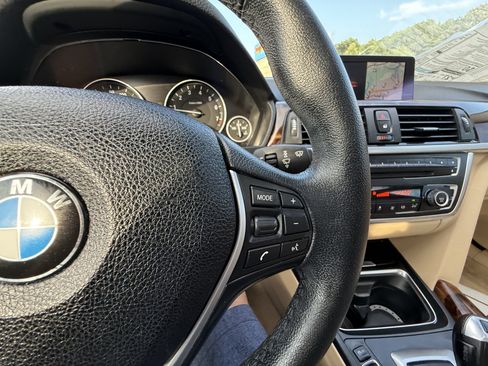 Used 2014 BMW 335i xDrive Sedan image 21