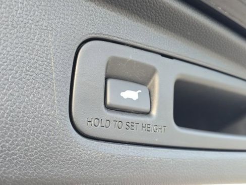 Used 2023 Honda CR-V Sport Touring image 12
