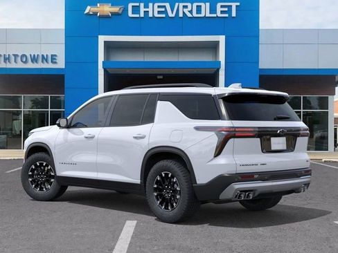 New 2026 Chevrolet Traverse Z71 image 3