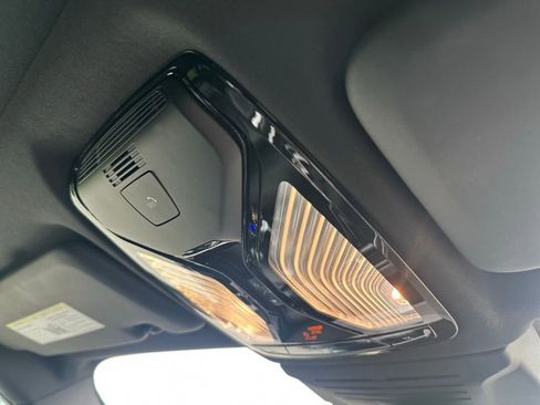 Used 2024 BMW X5 xDrive40i w/ Premium Package image 26