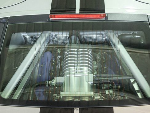 Used 2005 Ford GT RWD image 19