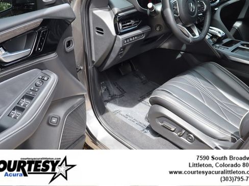 Certified 2026 Acura MDX SH-AWD w/ Advance Package image 23