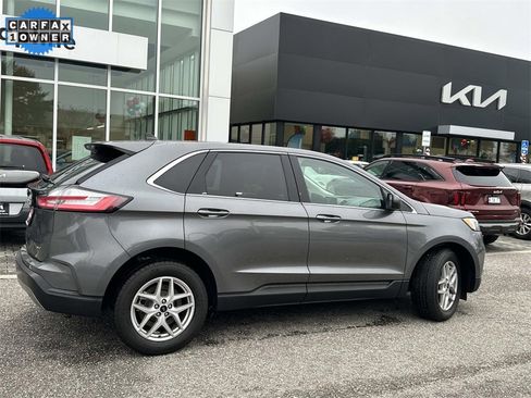 Used 2024 Ford Edge SEL image 4