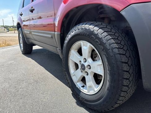 Used 2007 Ford Escape XLT AWD/4WD image 8