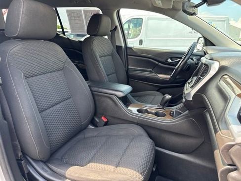Used 2019 GMC Acadia SLE FWD image 29