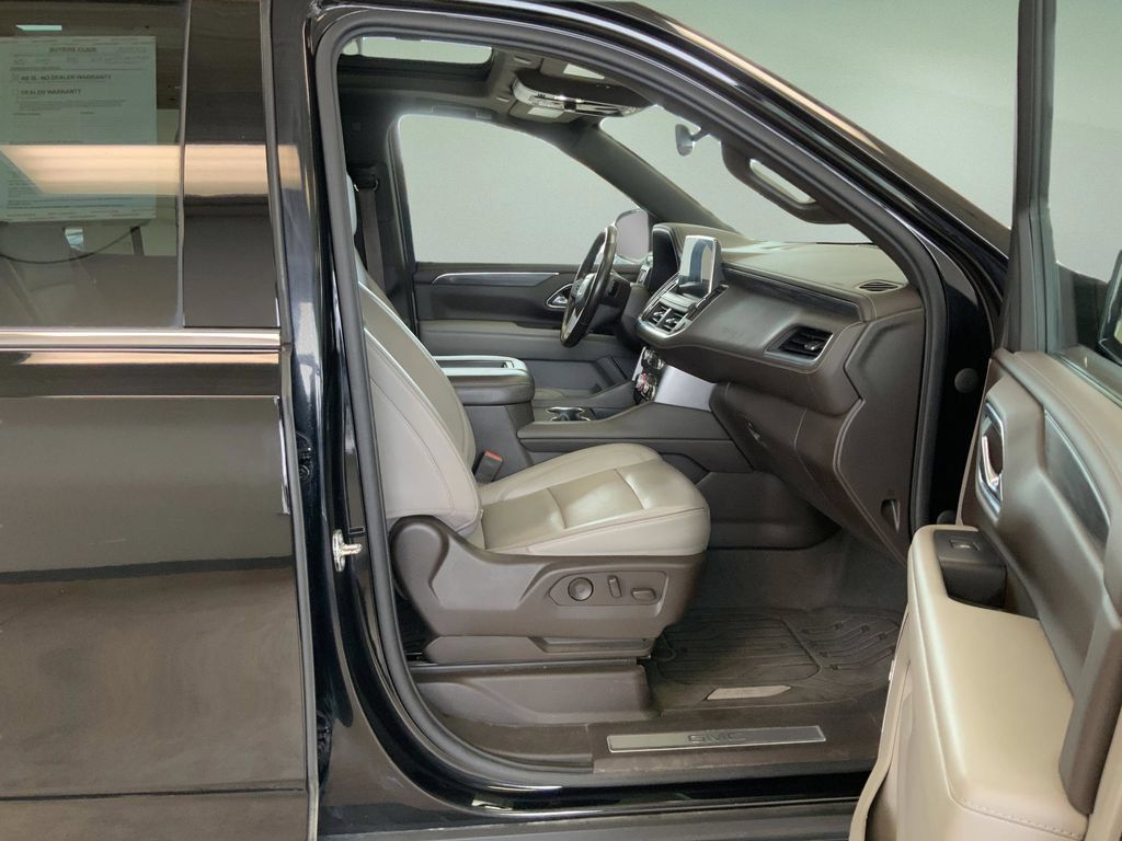 Used 2021 GMC Yukon SLT w/ SLT Luxury Plus Package AWD/4WD image 33