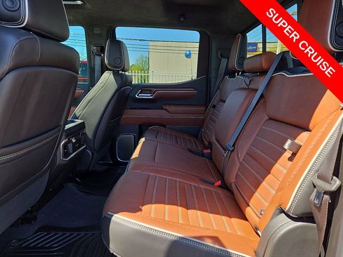 Used 2023 GMC Sierra 1500 Denali Ultimate AWD/4WD image 10