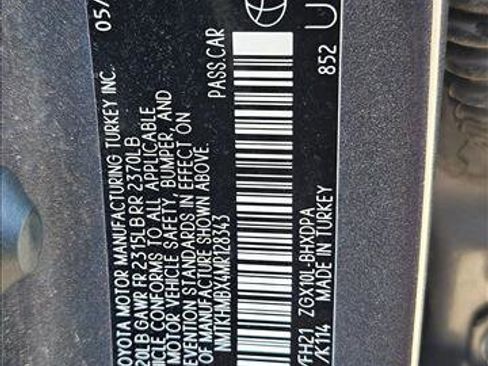 Used 2021 Toyota C-HR LE image 15