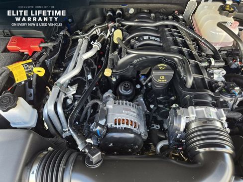 Used 2023 Jeep Gladiator Rubicon w/ Cold Weather Group AWD/4WD image 30