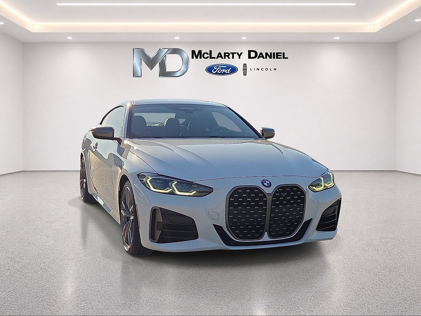 Used 2021 BMW 440i xDrive Coupe w/ Executive Package AWD/4WD image 1